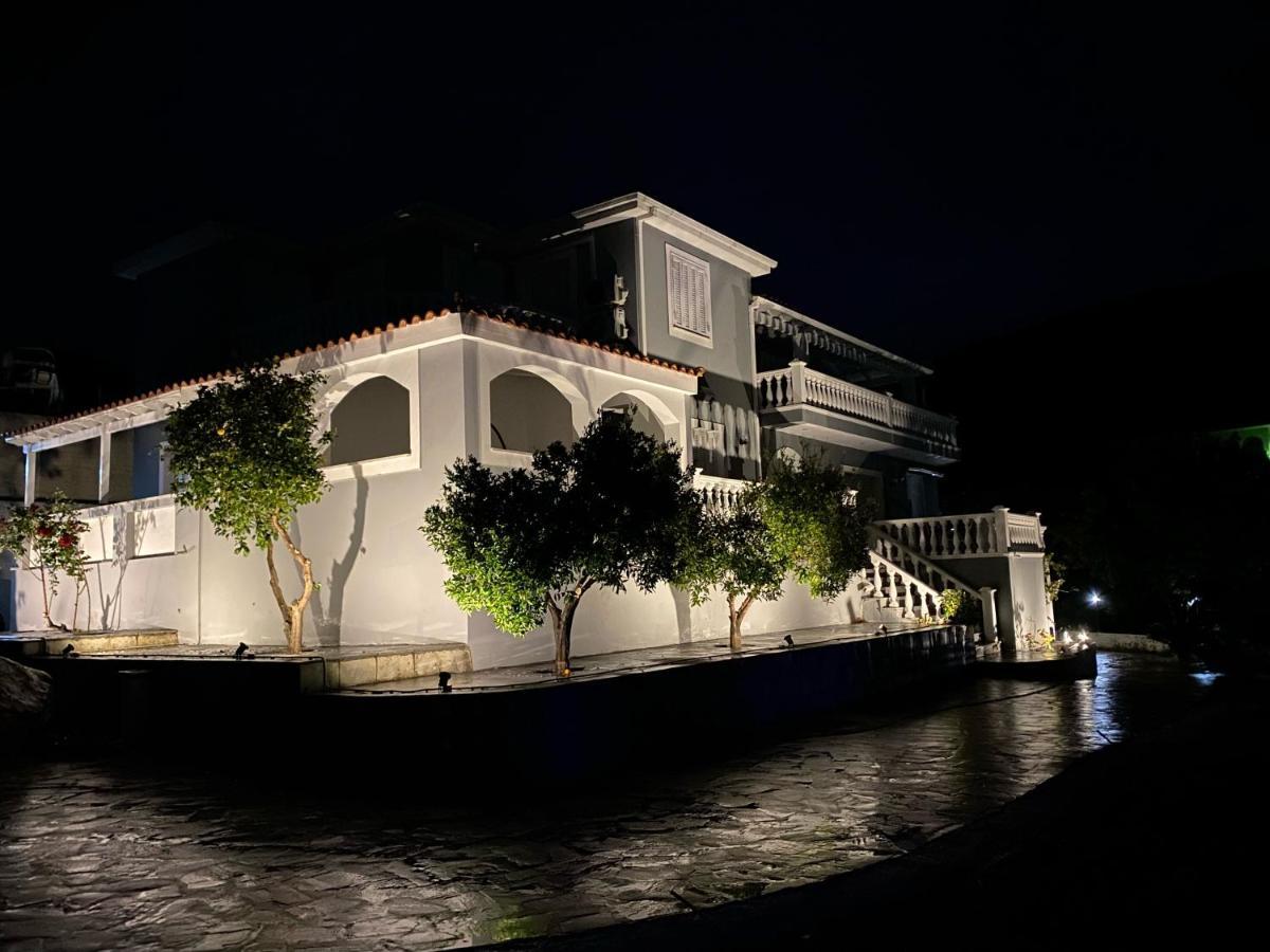 Villa Karras Pitagorio Zewnętrze zdjęcie